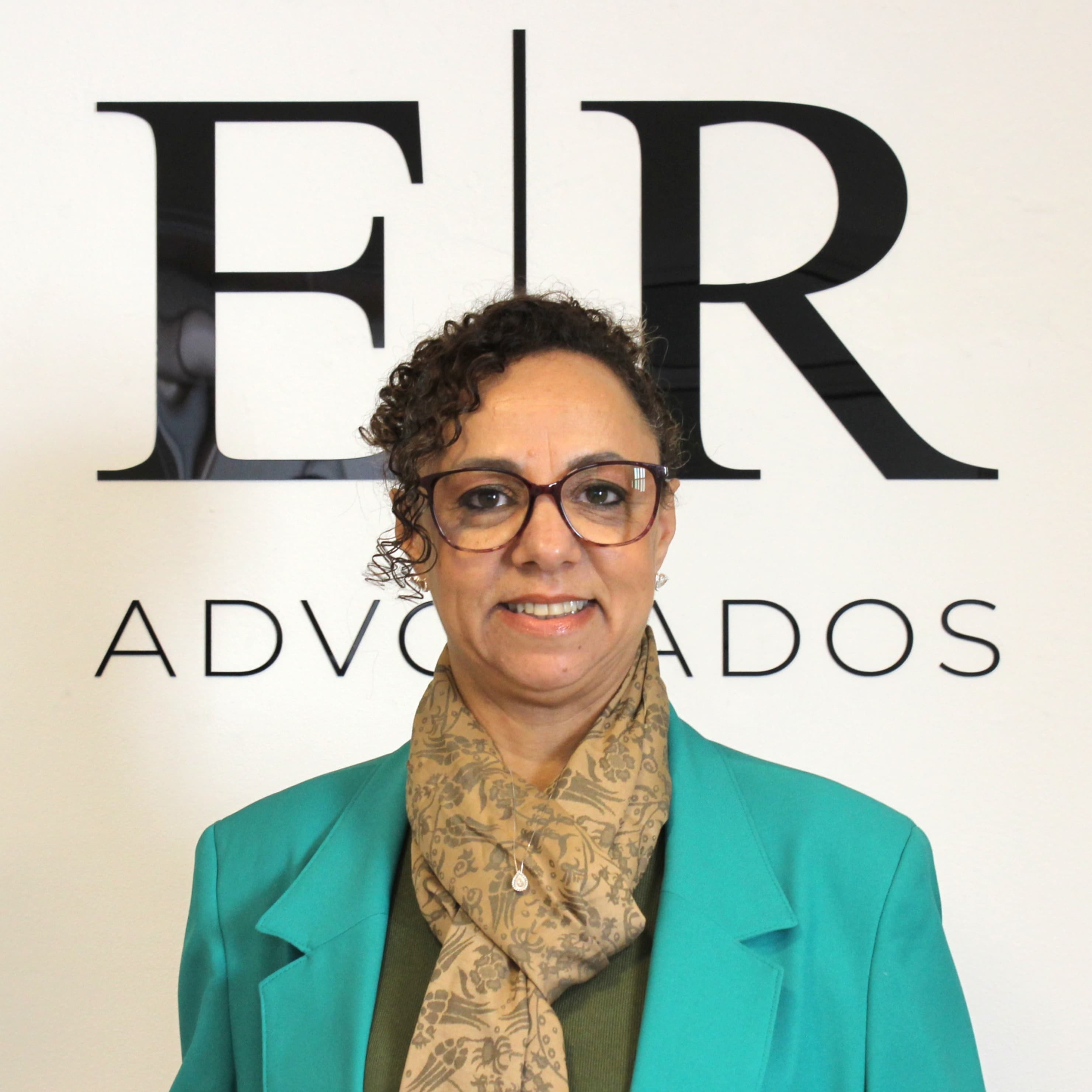 Dra. Adriana Eça Rodrigues